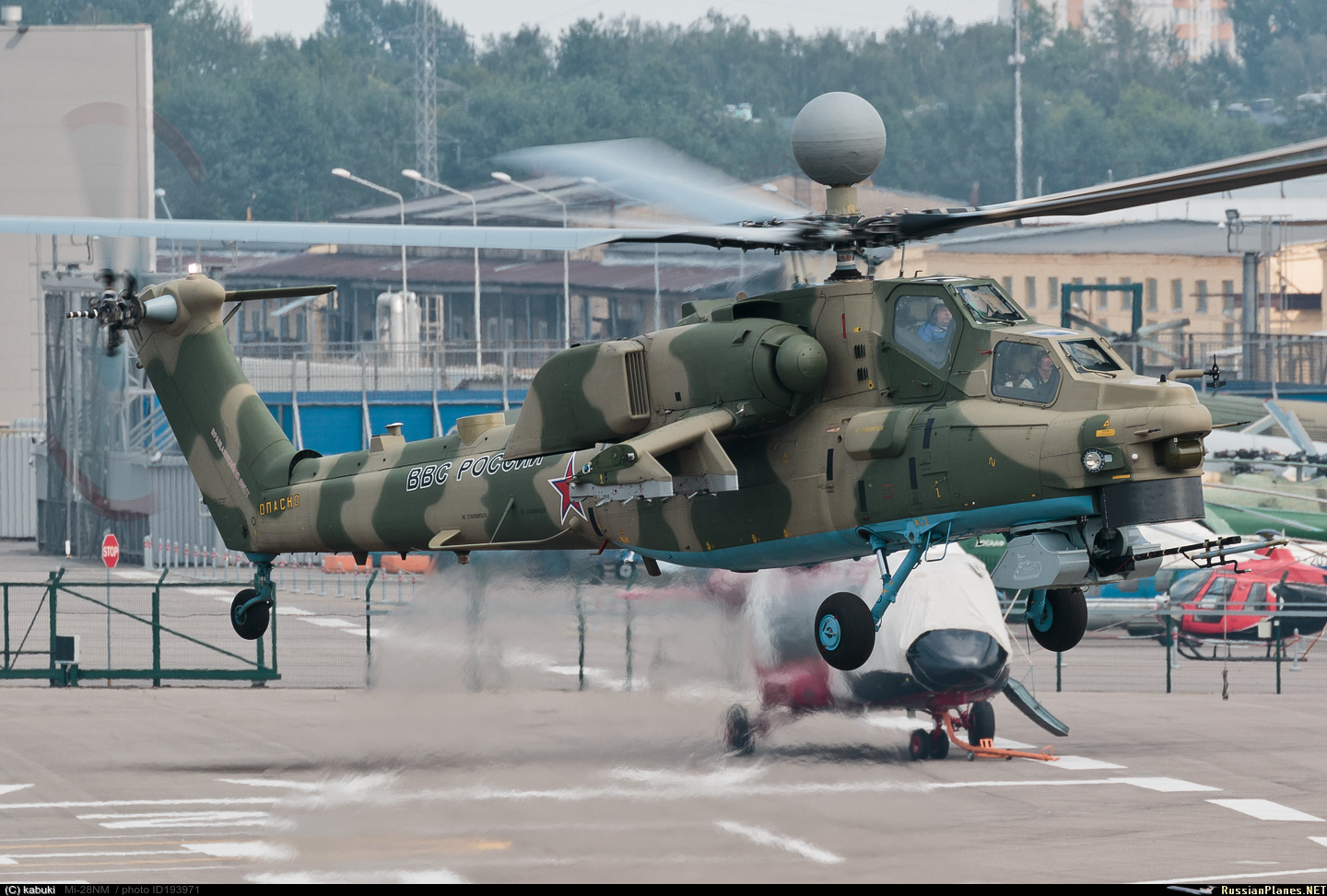 Ми-28НМ в воздухе