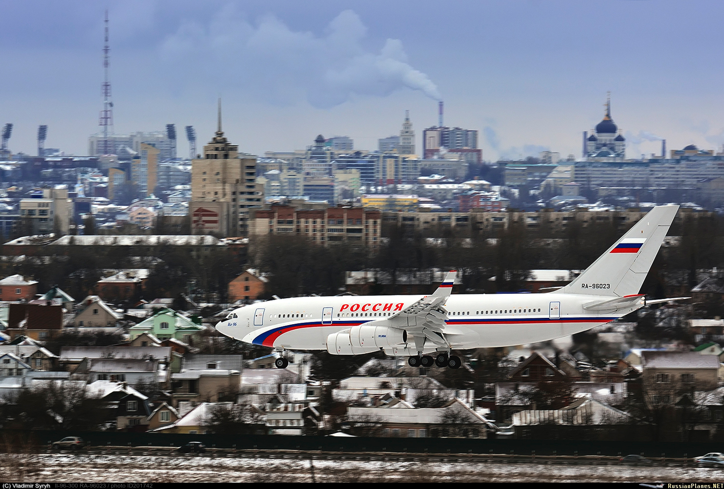 В СЛО &quot;Россия&quot; поставлен еще один самолет Ил-96-300 новой постройки