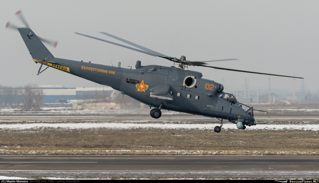 Казахстан получил первые вертолеты Ми-35М