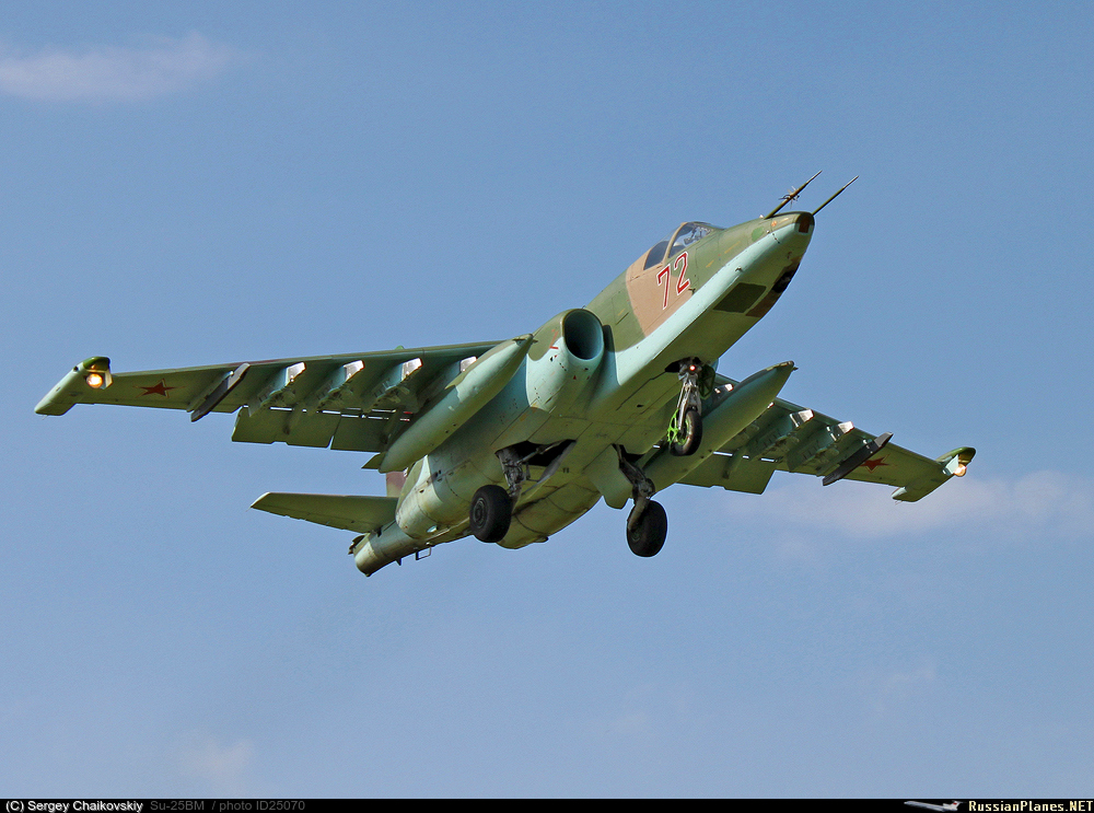 Легендарные самолеты №31 Су-25 - фото модели, обсуждение