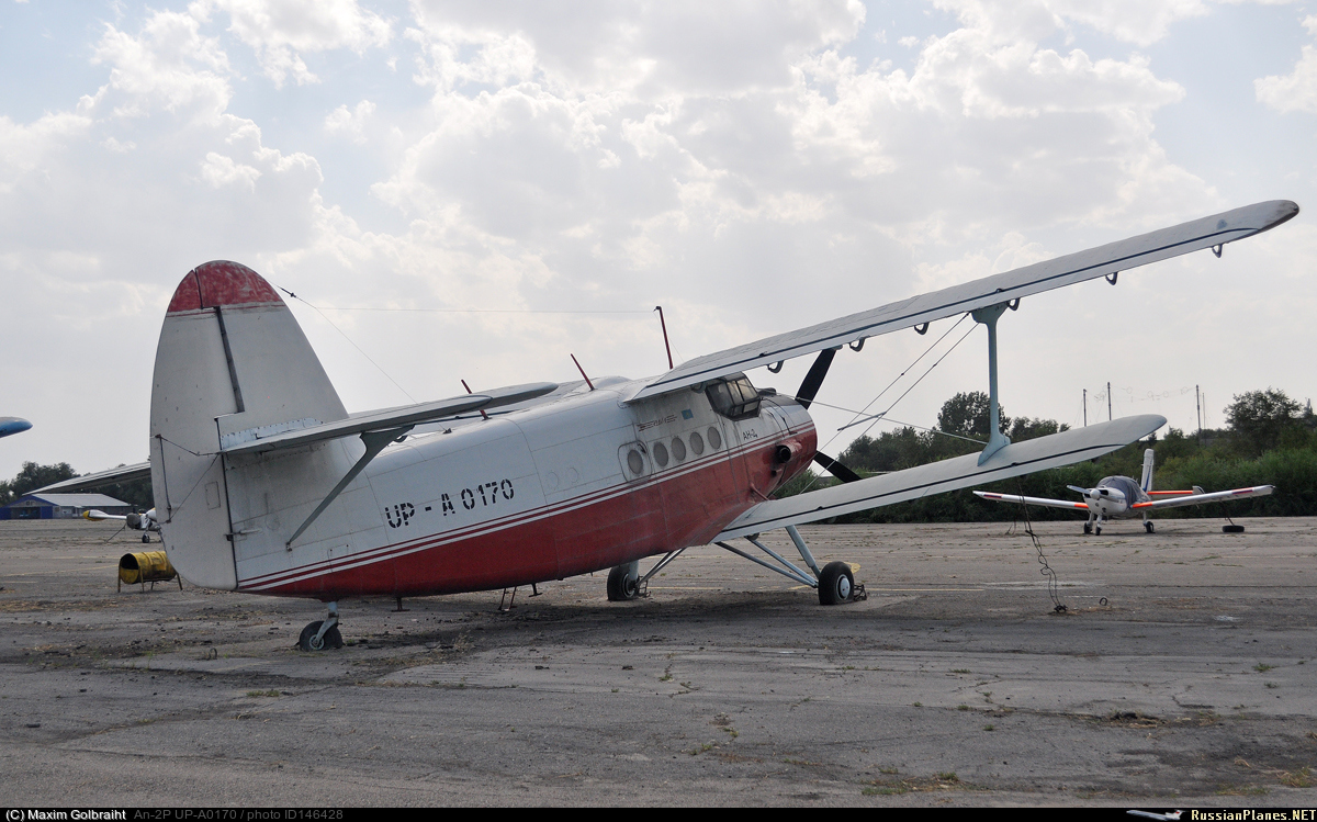 Фотография самолёта · Антонов · Ан-2П · UP-A0170 (зав.н. 1Г132-33) ·  частное ВС ✈ russianplanes.net ✈ наша авиация