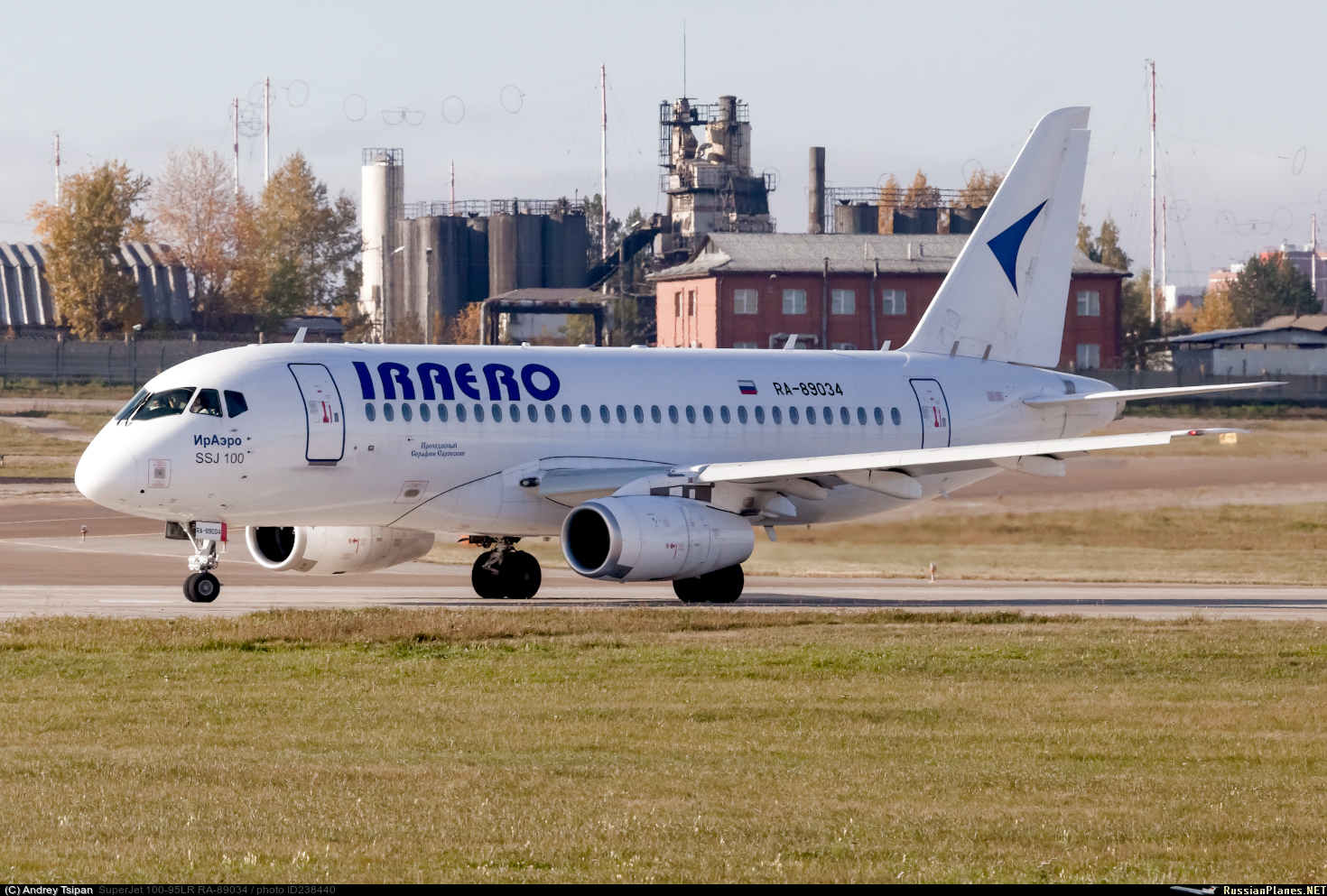 Фотография самолёта · Сухой · SuperJet 100-95LR · RA-89034 