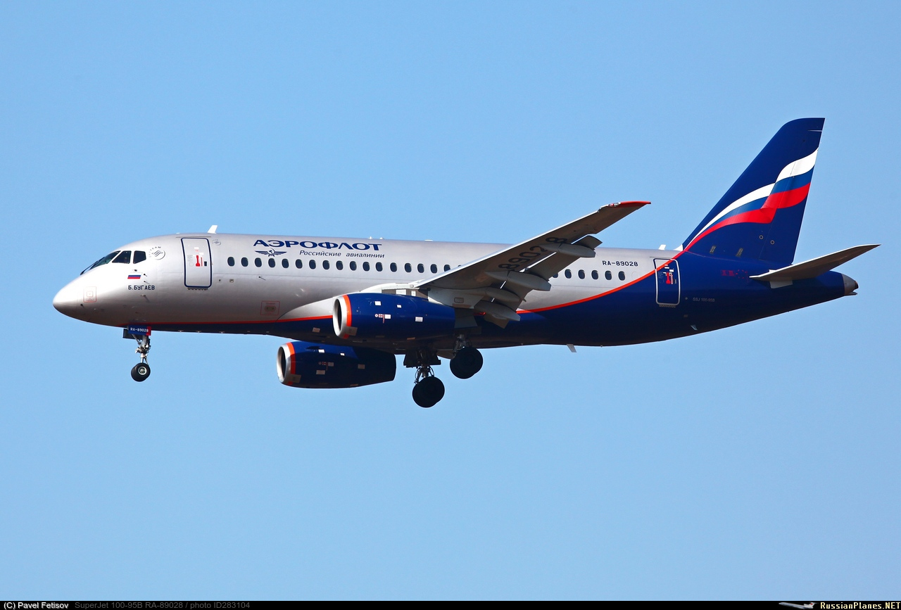 Фотография самолёта · Сухой · SuperJet 100-95B · RA-89028 