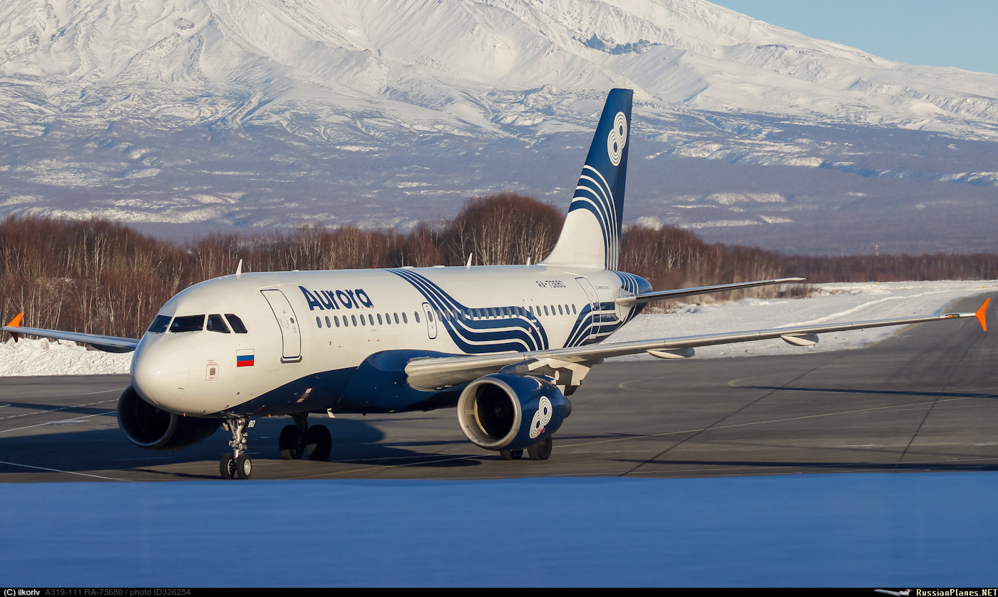 Airbus A319 111 RA 73680 2069 Airbus A319 111 RA 73680 2069