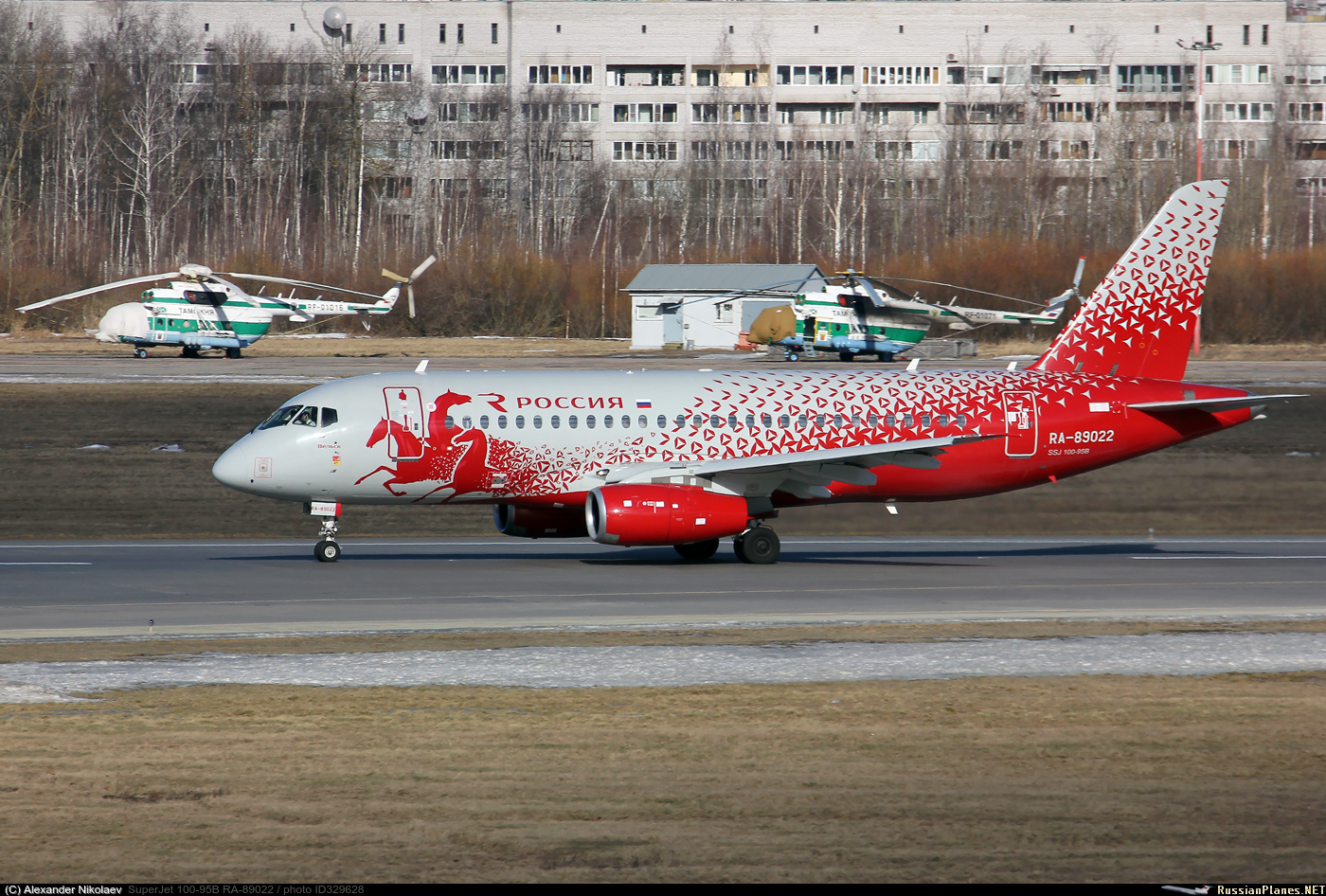 Фотография самолёта · Сухой · SuperJet 100-95B · RA-89022 