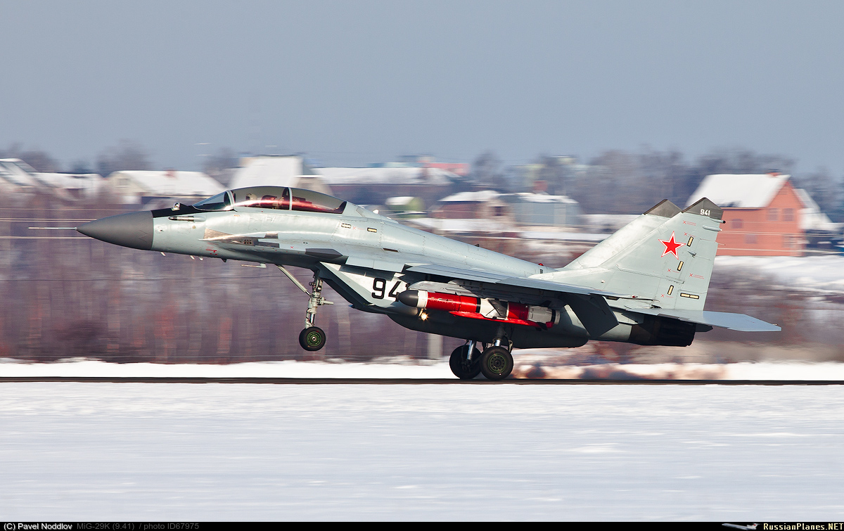 Resultado de imagen de s Su-27 y MiG-29, el Su-33 y MiG-29K