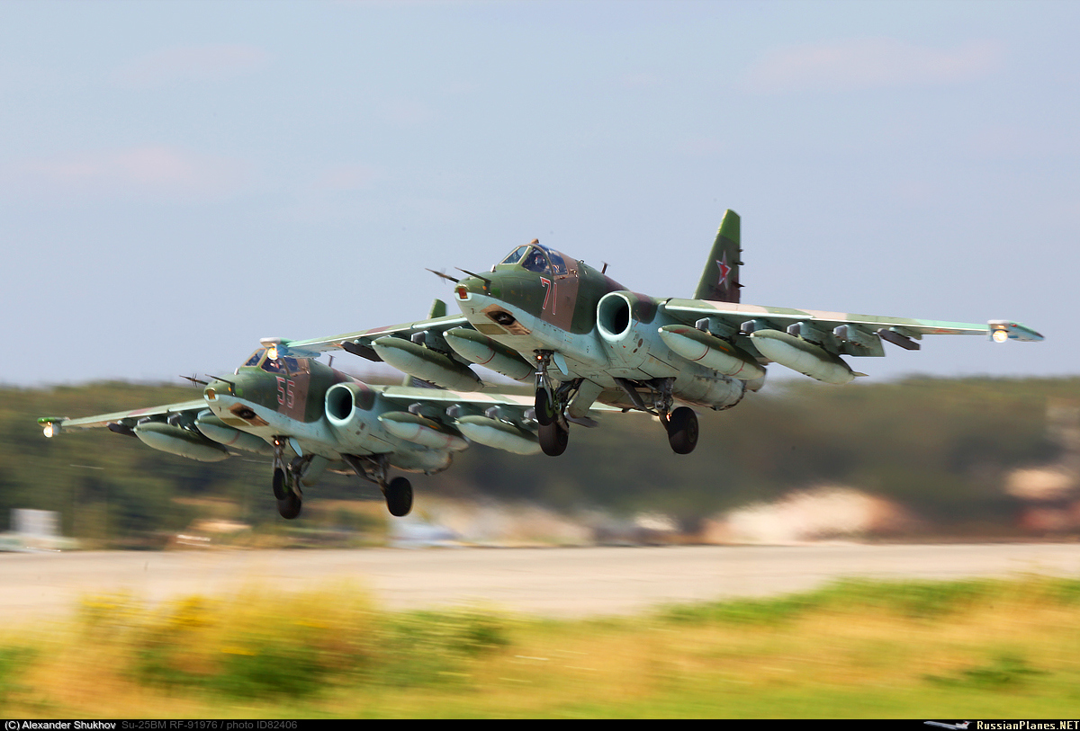 Су 25 википедия. Су-25 Грач. Су-25см "Грач". Су 25 см 3 Грач. Самолёт-Штурмовик Су-25.